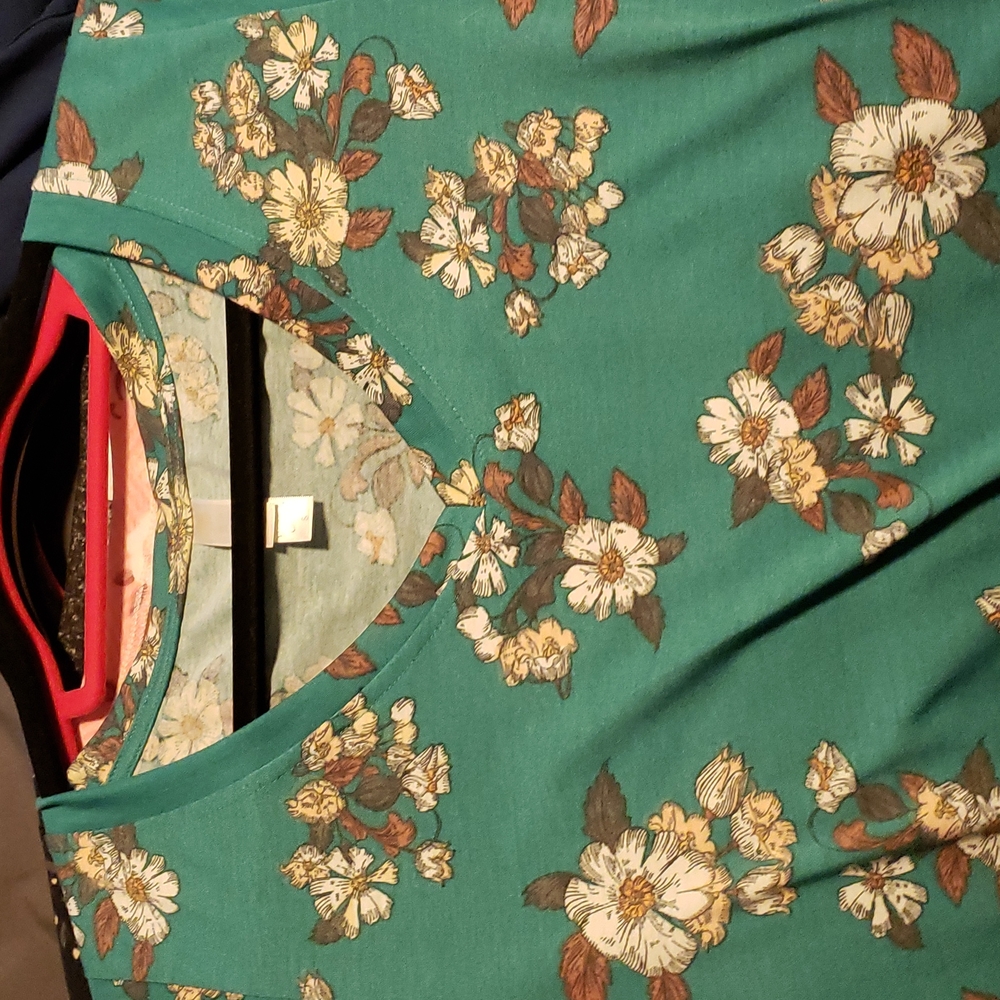 *BOGO* LLR iris top